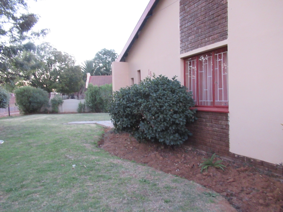 To Let 3 Bedroom Property for Rent in Riebeeckstad Free State